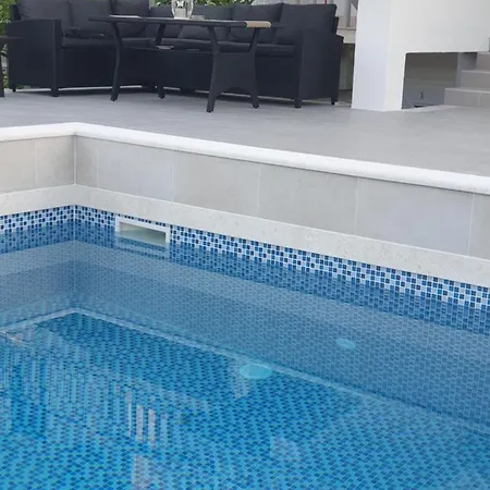 Guest house Batistic *